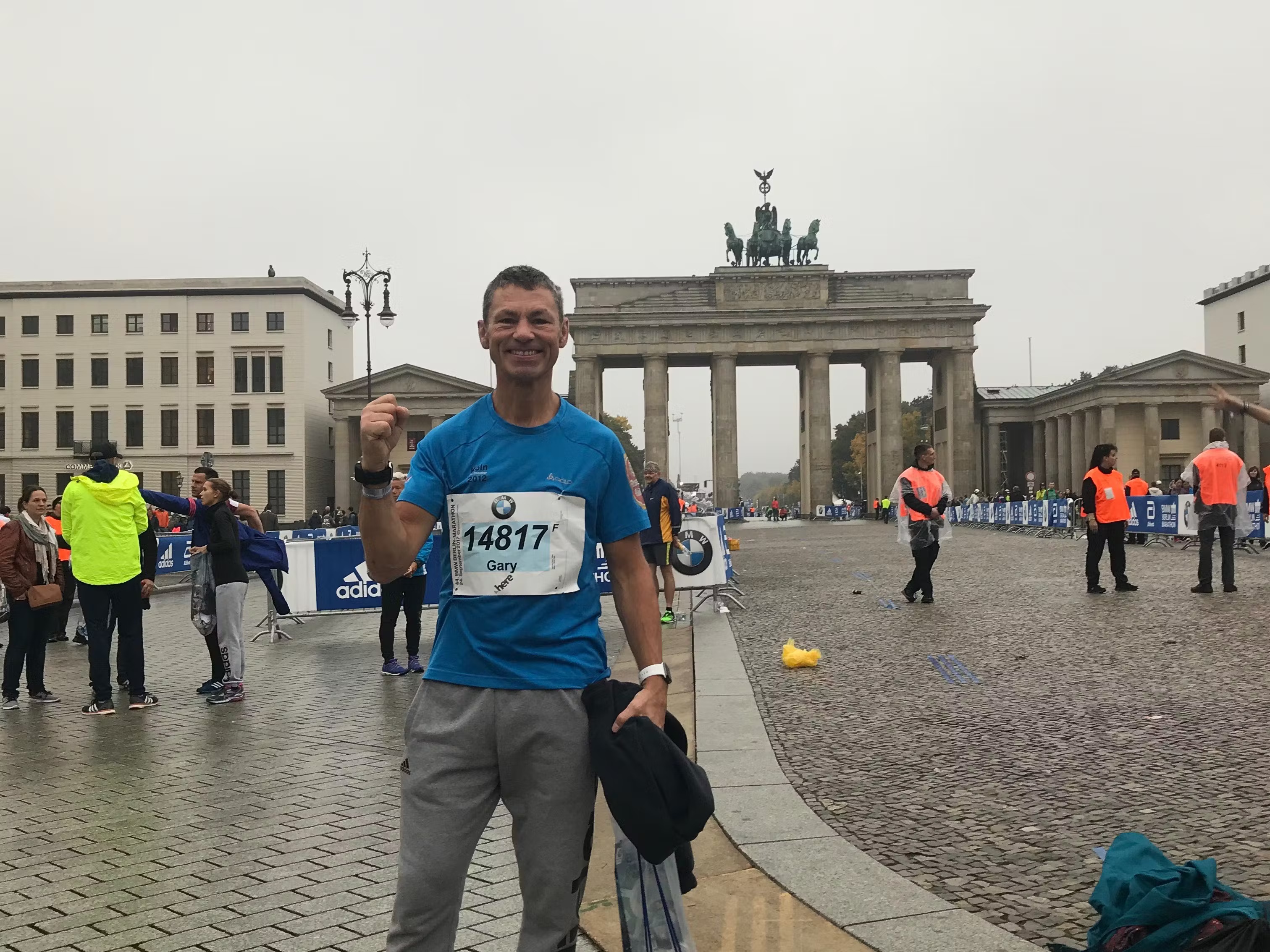 Colleen and Gary pre marathon