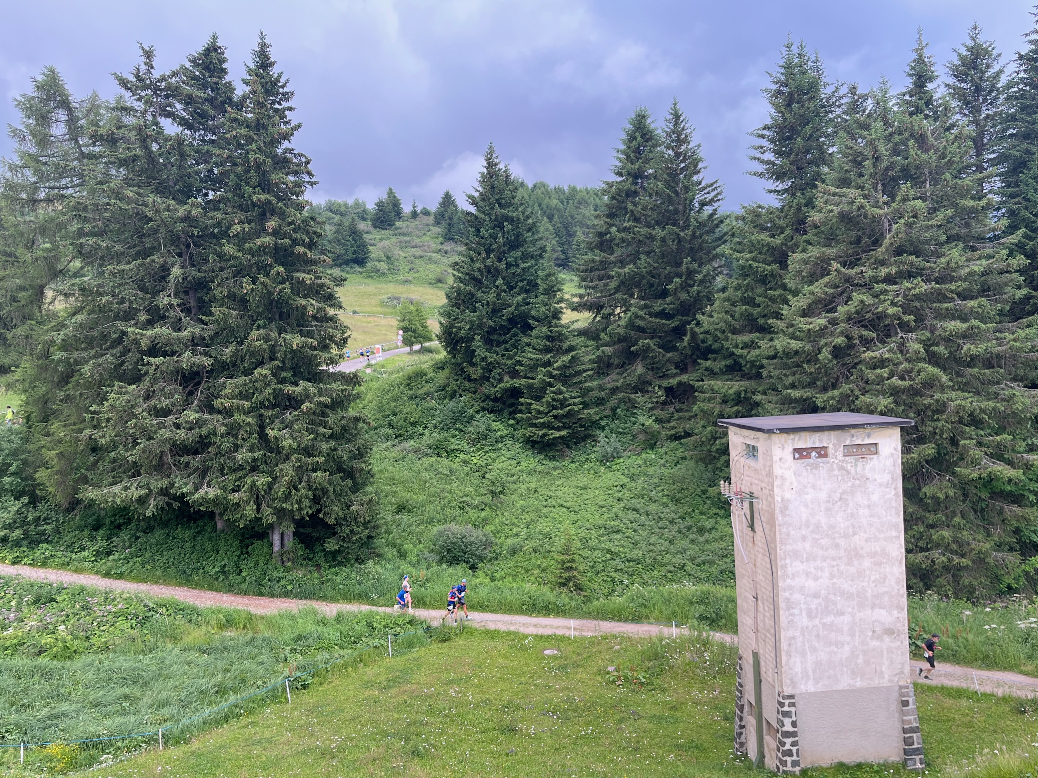 Alicia and Gary during the race